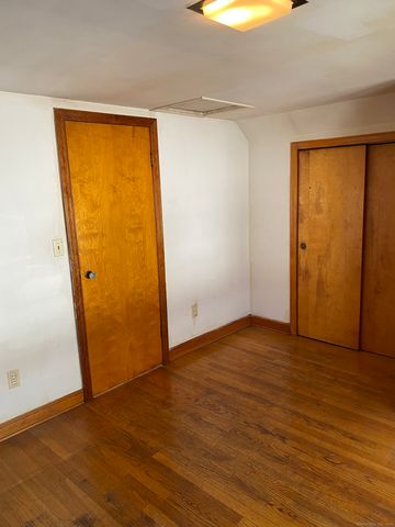 212 Platt Street, Waterbury, CT 06704