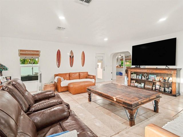 818 THE RIALTO, Venice, FL 34285