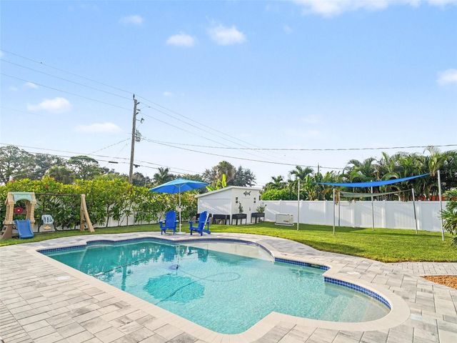 818 THE RIALTO, Venice, FL 34285