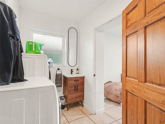 818 THE RIALTO, Venice, FL 34285