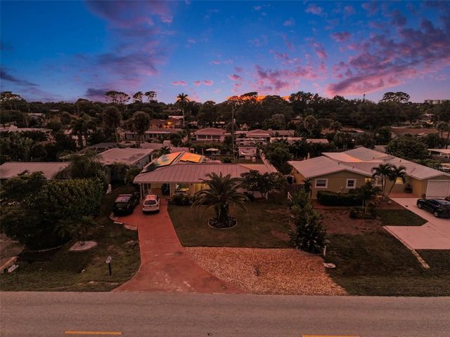 818 THE RIALTO, Venice, FL 34285