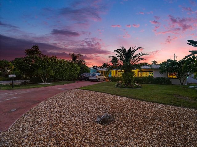 818 THE RIALTO, Venice, FL 34285