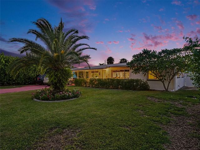 818 THE RIALTO, Venice, FL 34285