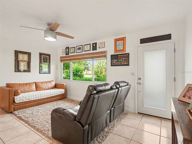 818 THE RIALTO, Venice, FL 34285