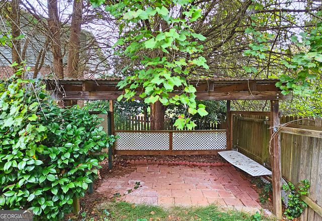 2386 Country Club Drive SE, Conyers, GA 30013