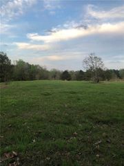 329 HWY 454 Highway, Pineville, LA 71360