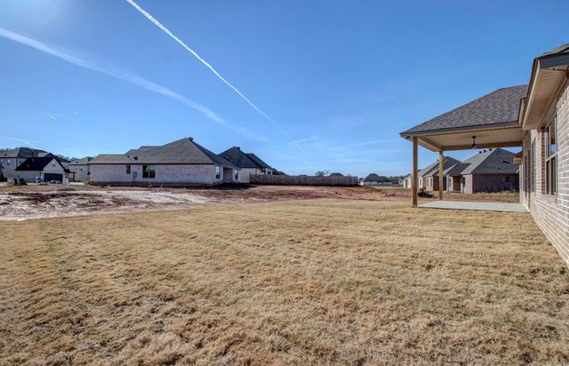520 Corondelet Lane, Maumelle, AR 72113