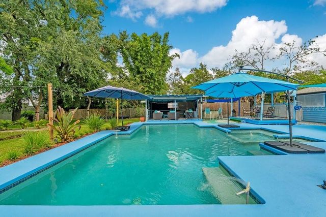 233 FLAME AVENUE, Maitland, FL 32751
