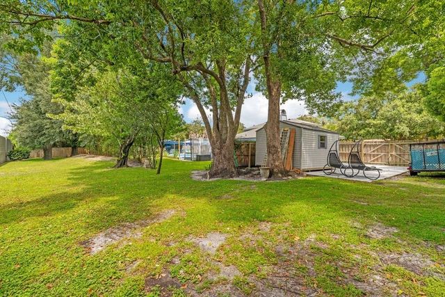 233 FLAME AVENUE, Maitland, FL 32751