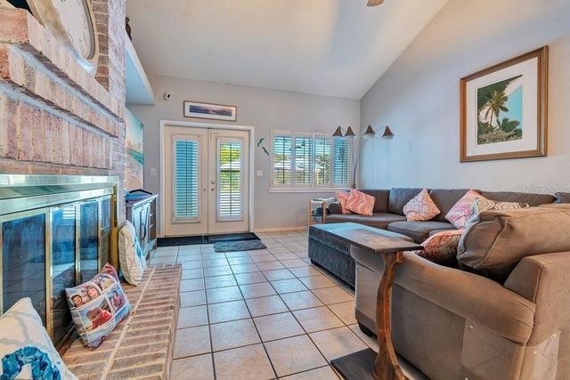 233 FLAME AVENUE, Maitland, FL 32751