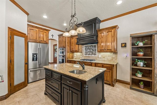 14455 Terra Vita Drive, Edmond, OK 73034