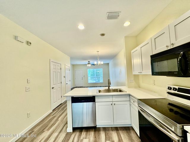 3587 PEBBLE PATH Lane, Jacksonville, FL 32224