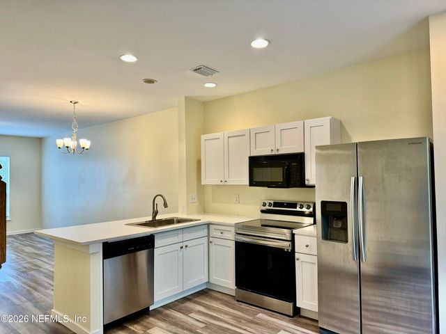 3587 PEBBLE PATH Lane, Jacksonville, FL 32224