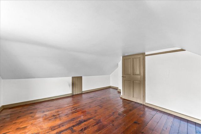 742 OLD WILMINGTON RD, Coatesville, PA 19320