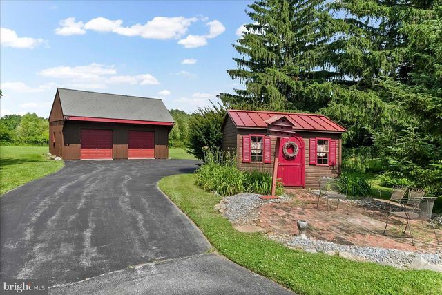 742 OLD WILMINGTON RD, Coatesville, PA 19320