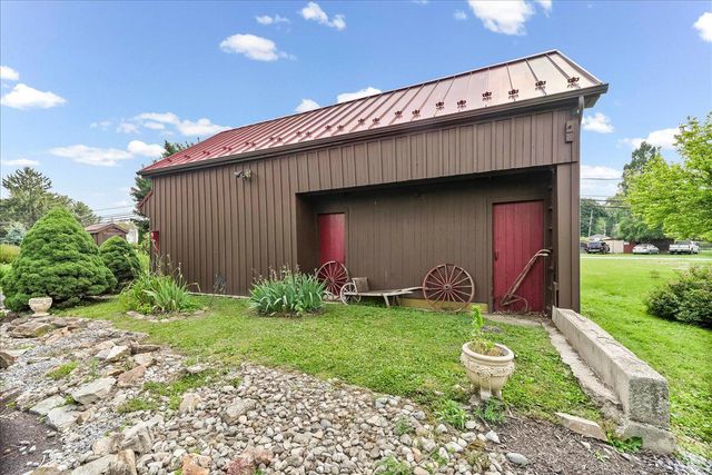 742 OLD WILMINGTON RD, Coatesville, PA 19320
