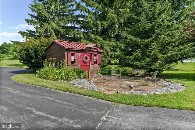 742 OLD WILMINGTON RD, Coatesville, PA 19320