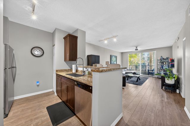 2401 NE 65th Street 310, Fort Lauderdale, FL 33308