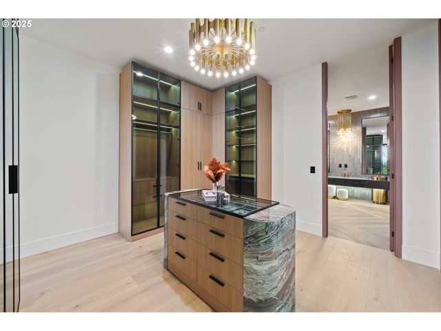 530 Ne PROVINCE Dr, Camas, WA 98607