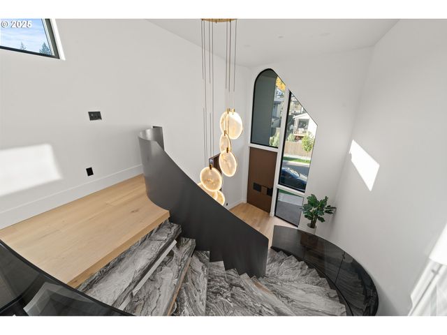 530 Ne PROVINCE Dr, Camas, WA 98607