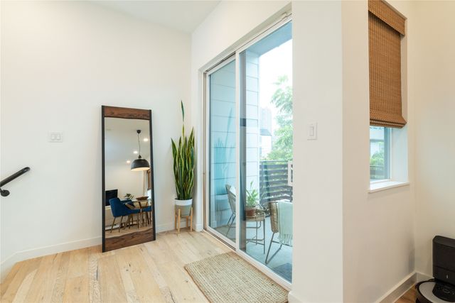 2118 N Carroll Avenue 103, Dallas, TX 75204