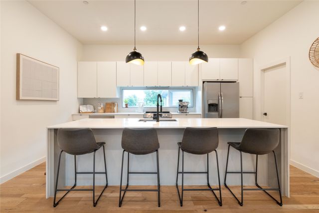 2118 N Carroll Avenue 103, Dallas, TX 75204