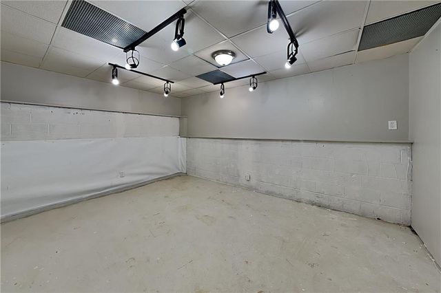 32 Sharon Place, Douglasville, GA 30134