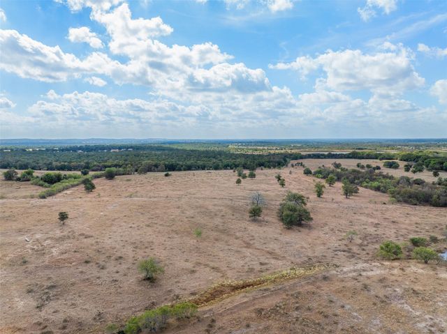 11915 FM 86, Lockhart, TX 78644