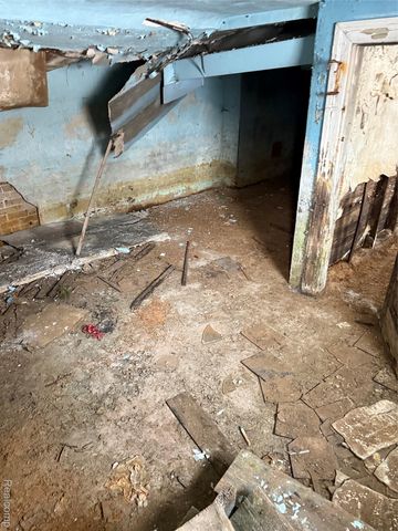 3255 Hogarth Street, Detroit, MI 48206