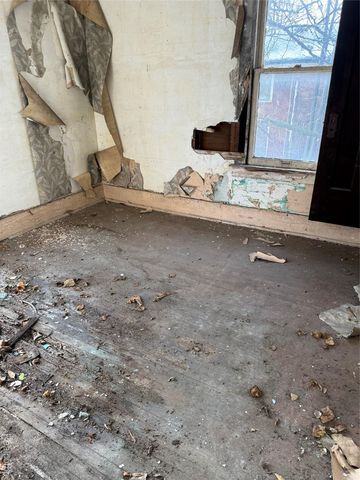 3255 Hogarth Street, Detroit, MI 48206