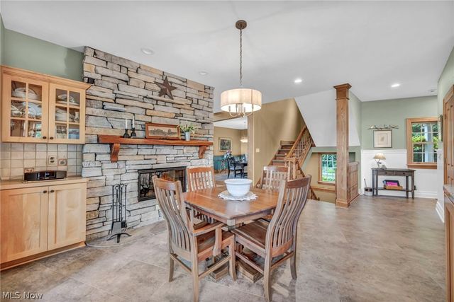 10360 Sawmill Drive, Chardon, OH 44024