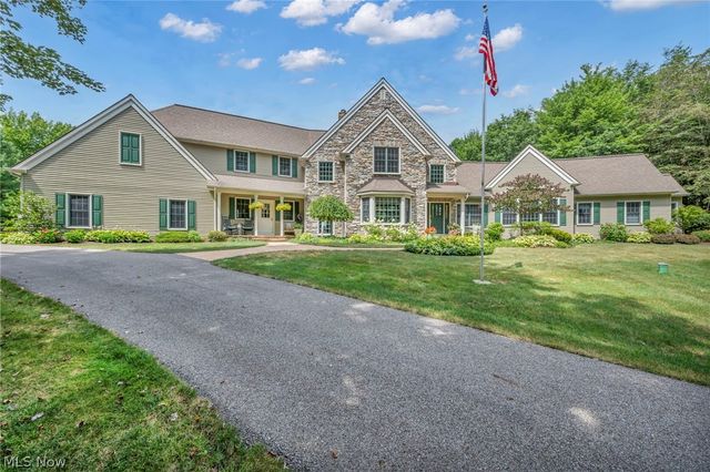 10360 Sawmill Drive, Chardon, OH 44024