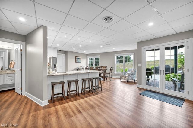 10360 Sawmill Drive, Chardon, OH 44024