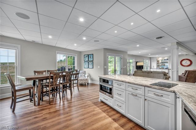 10360 Sawmill Drive, Chardon, OH 44024