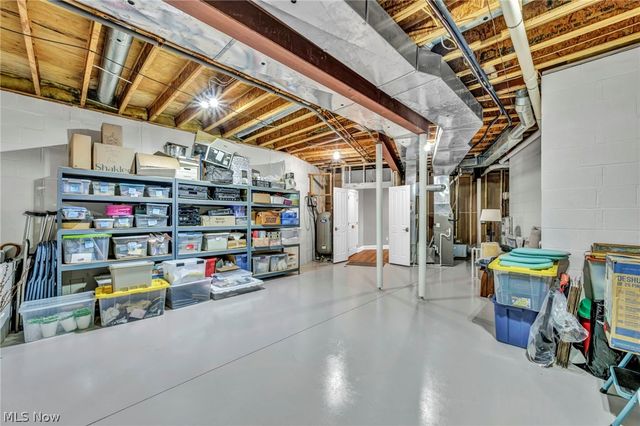 10360 Sawmill Drive, Chardon, OH 44024