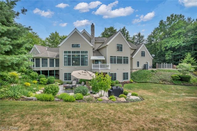 10360 Sawmill Drive, Chardon, OH 44024