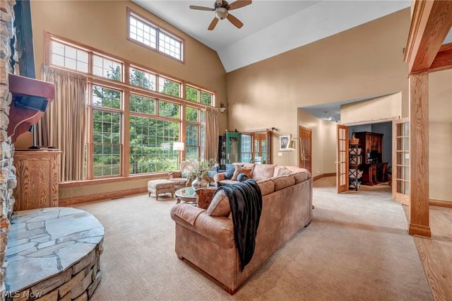 10360 Sawmill Drive, Chardon, OH 44024