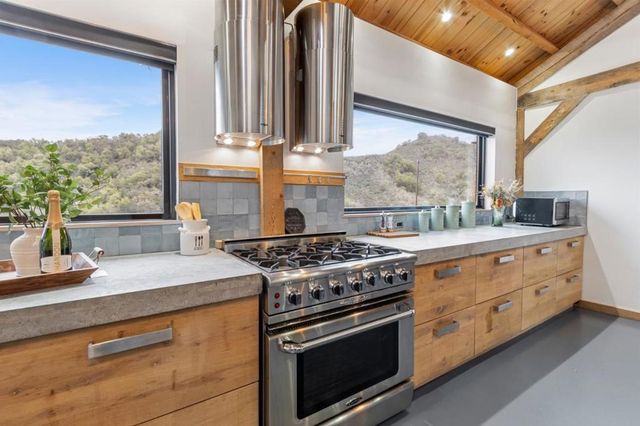 13925 Sheila Avenue, Morgan Hill, CA 95037