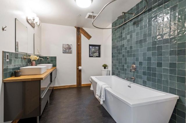 13925 Sheila Avenue, Morgan Hill, CA 95037