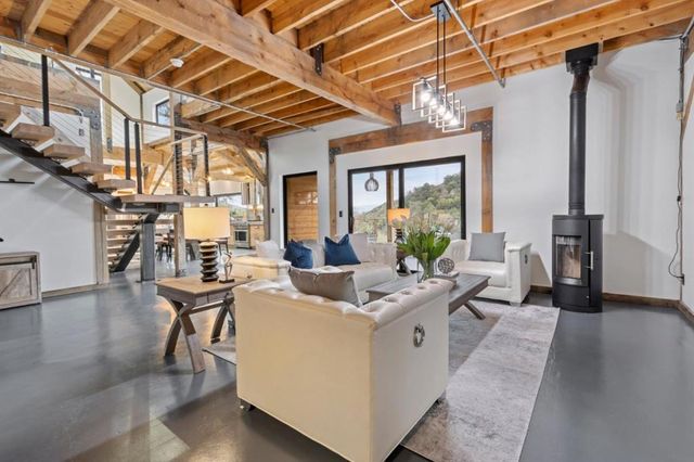 13925 Sheila Avenue, Morgan Hill, CA 95037