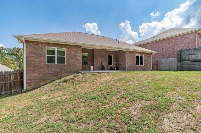 147 WESTOAK Place, Hot Springs, AR 71913