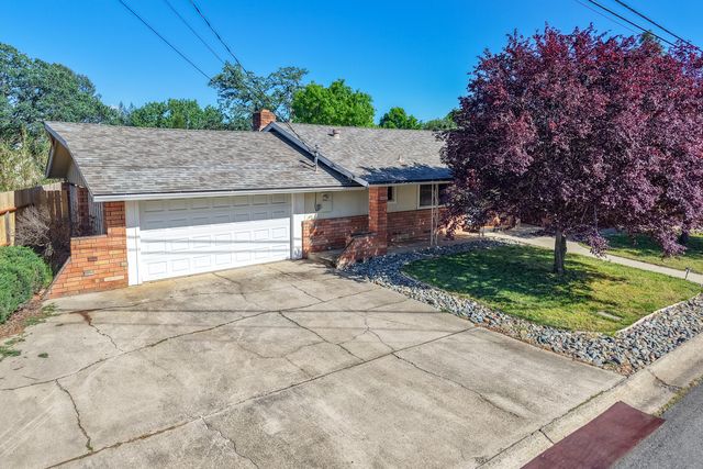 5802 Mountain View Drive, Redding, CA 96003