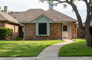 2028 Falcon Ridge Drive B, Carrollton, TX 75010