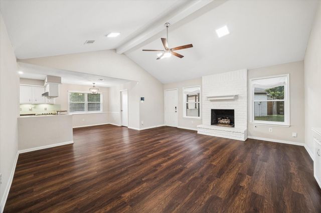 6226 Bankside Drive, Houston, TX 77096