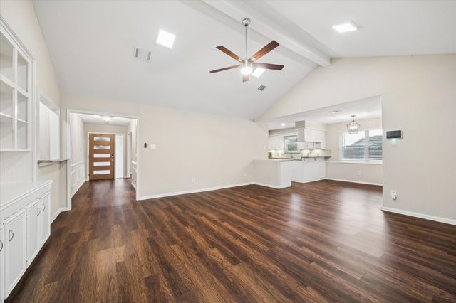 6226 Bankside Drive, Houston, TX 77096