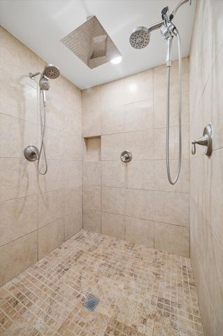 6226 Bankside Drive, Houston, TX 77096