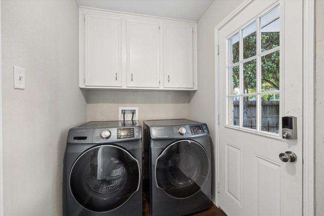 6226 Bankside Drive, Houston, TX 77096