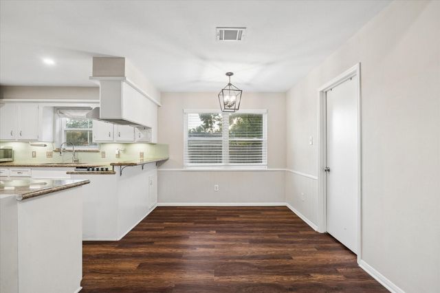6226 Bankside Drive, Houston, TX 77096