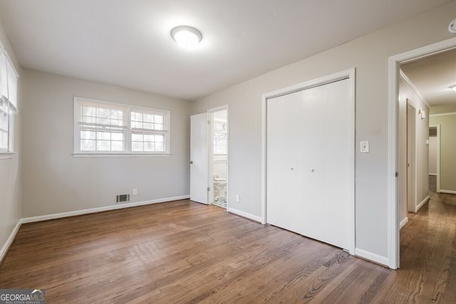 2782 Scenic Terrace, East Point, GA 30344