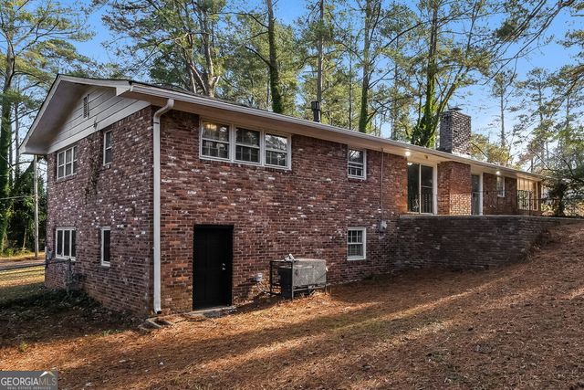 2782 Scenic Terrace, East Point, GA 30344